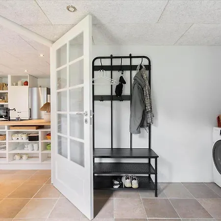 Дом отдыха 4263-stege-mollebrondstraede-13 Стеге